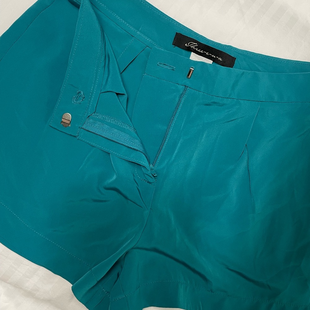 Teal casual shorts - Picture 6 of 9